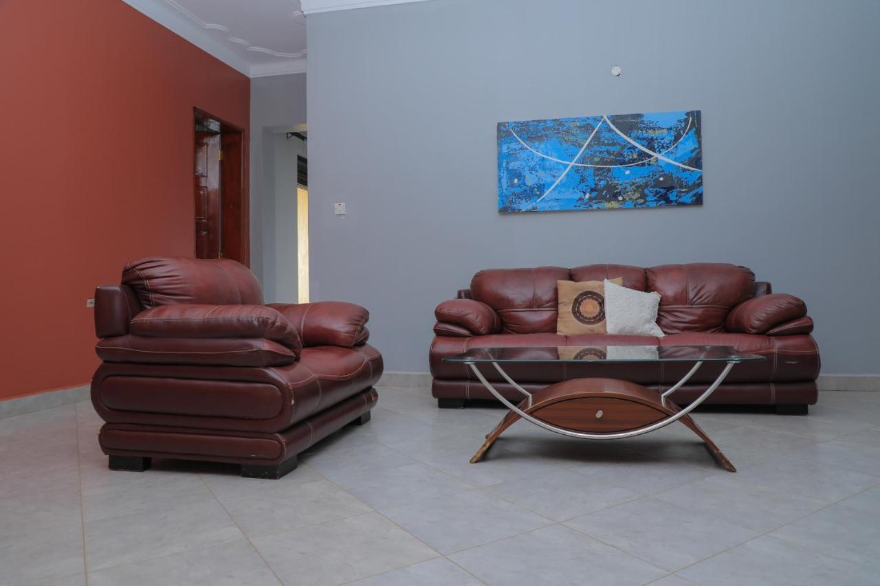 Fort Portal Silver Oaks Hotel Boma מראה חיצוני תמונה