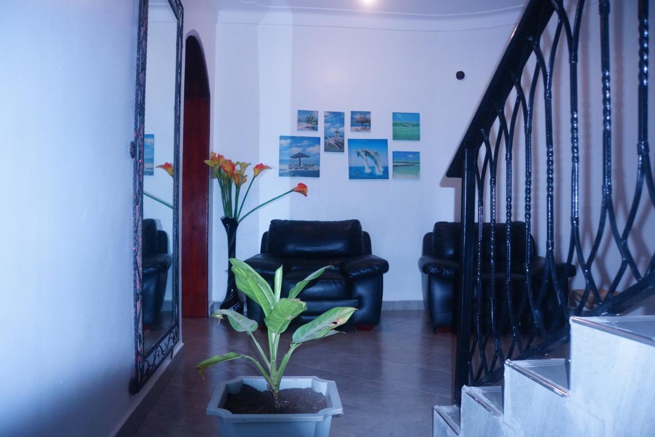 Fort Portal Silver Oaks Hotel Boma מראה חיצוני תמונה