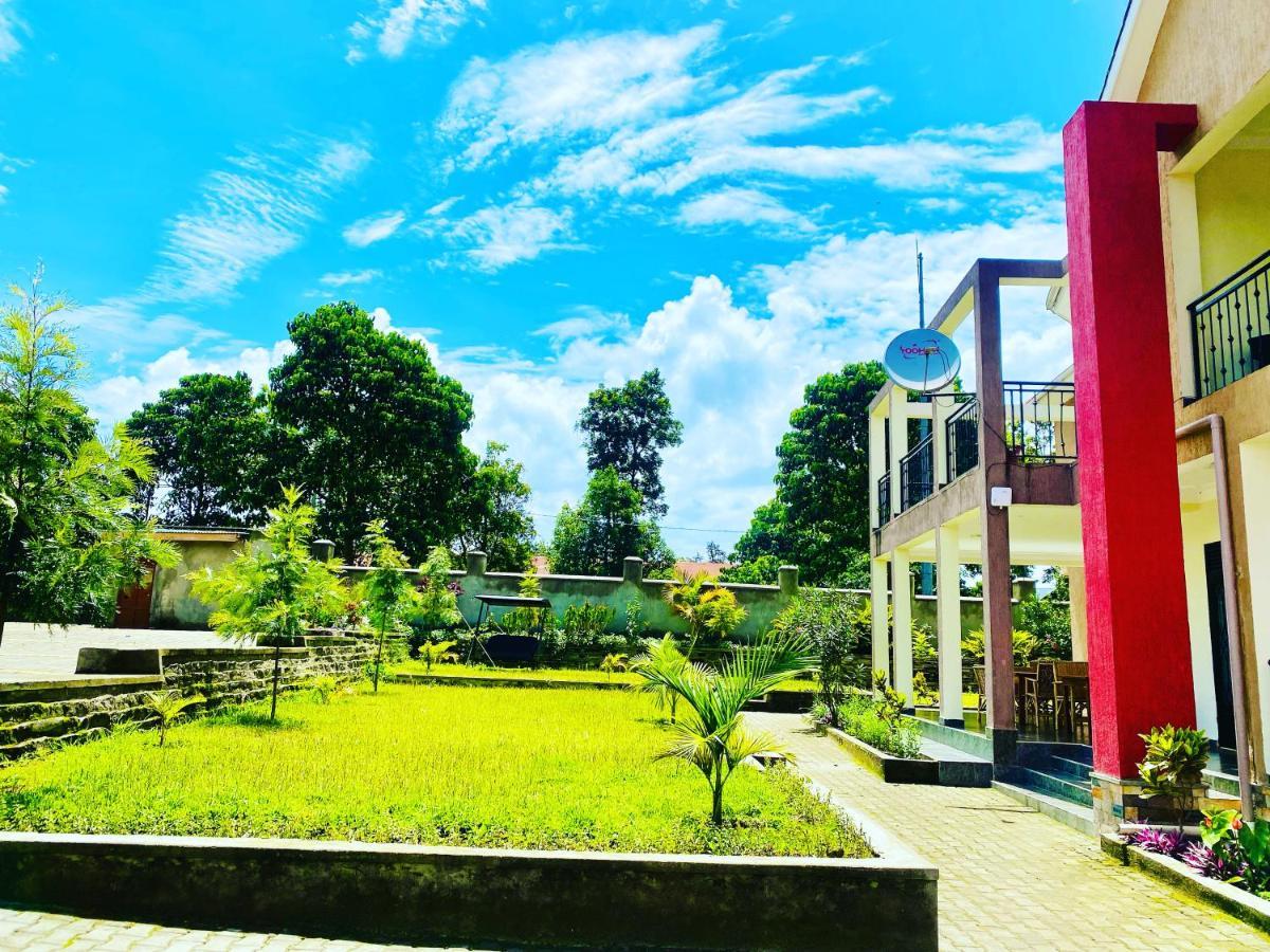 Fort Portal Silver Oaks Hotel Boma מראה חיצוני תמונה
